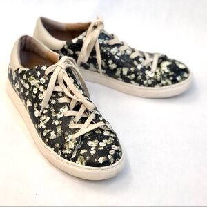 Lucky Brand Lotus floral flower sneakers 10